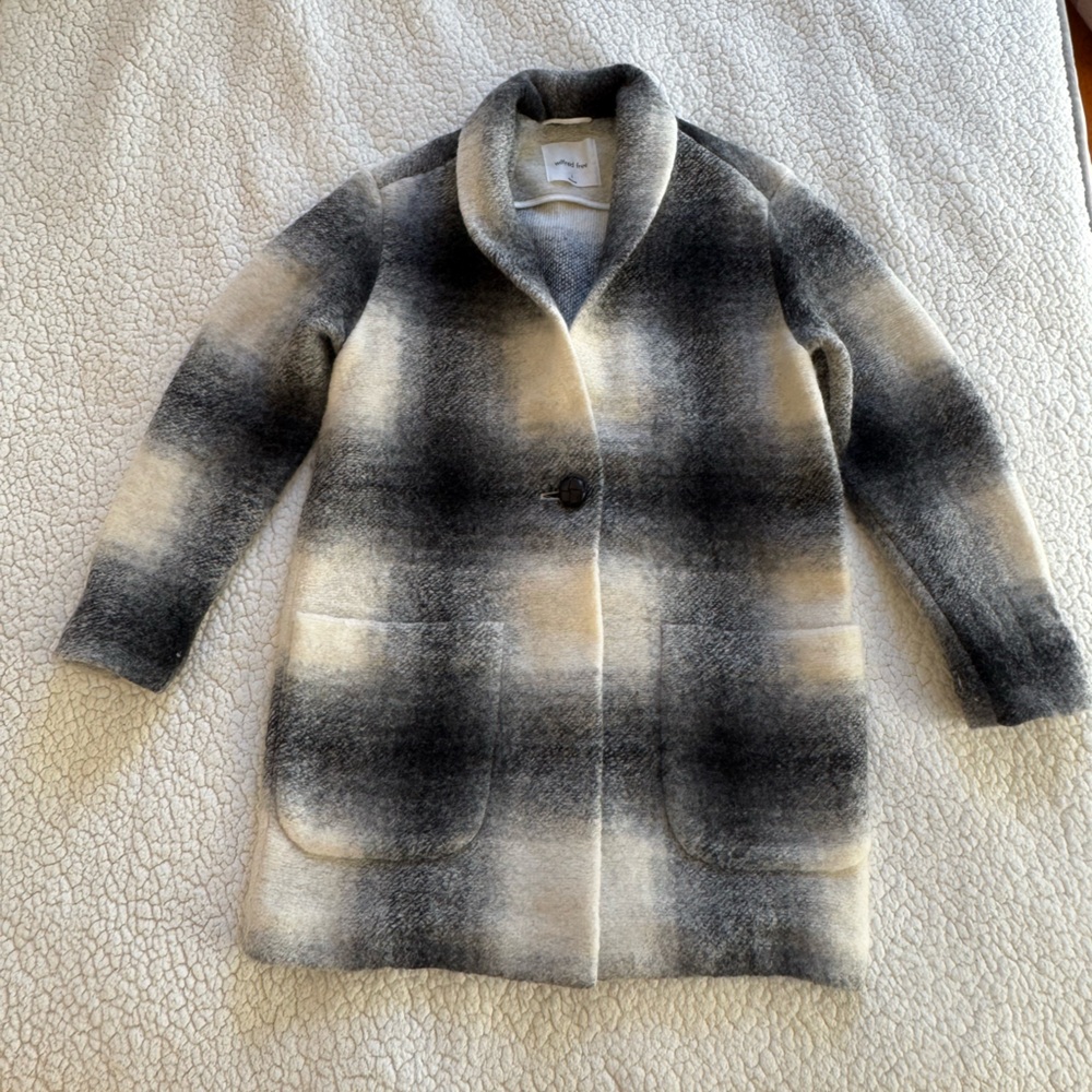 Aritzia | Wilfred Free | Black and Cream Plaid Knit Jacket